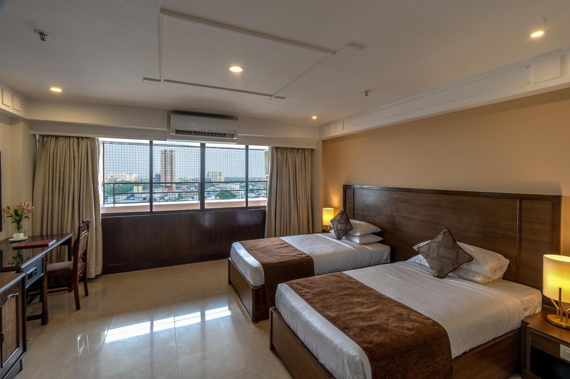 Hotel Ivory Tower Bangalore Exterior foto