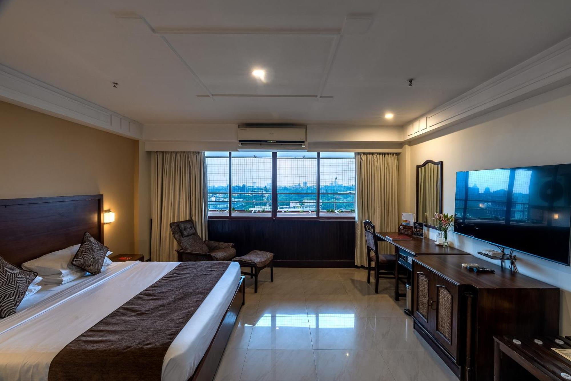 Hotel Ivory Tower Bangalore Exterior foto